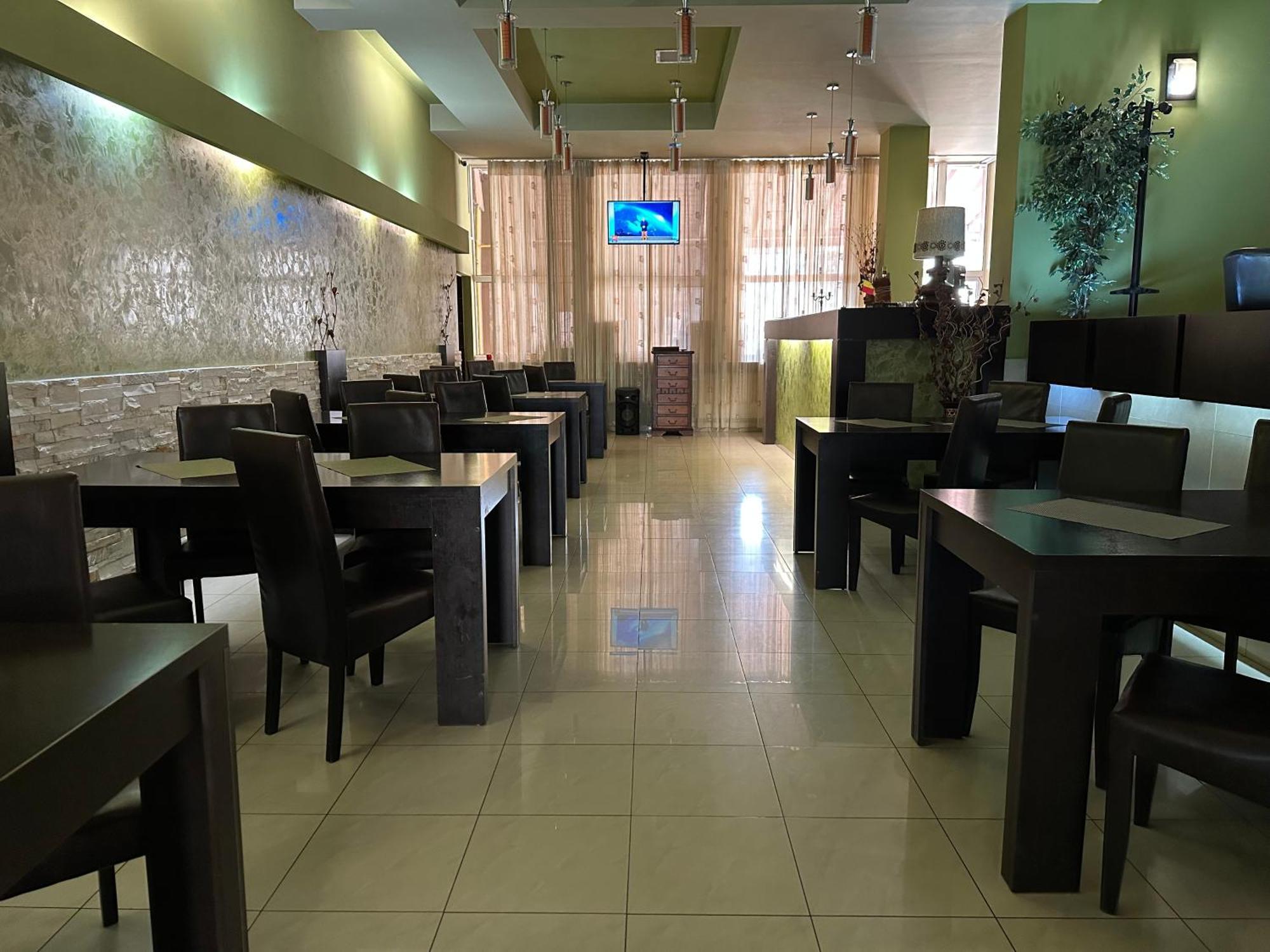 Hotel Turist Fălticeni Zewnętrze zdjęcie