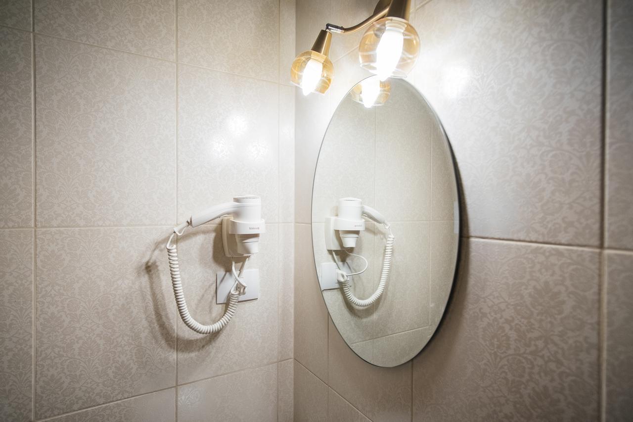 Hotel Turist Fălticeni Zewnętrze zdjęcie