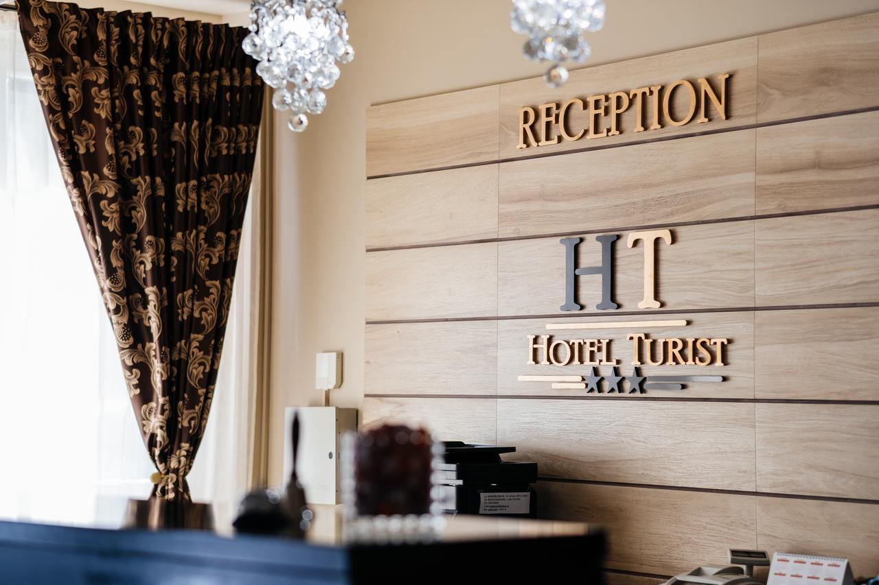 Hotel Turist Fălticeni Zewnętrze zdjęcie
