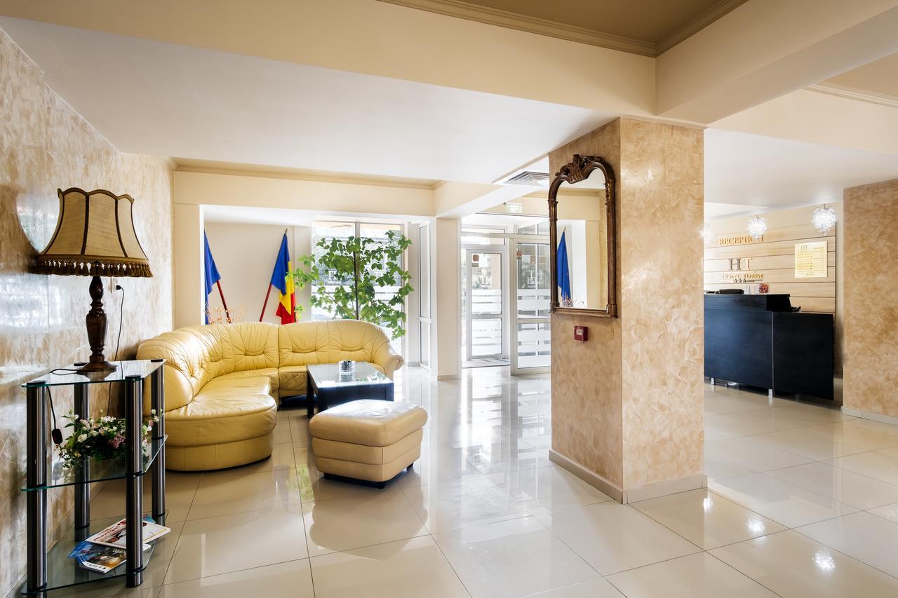 Hotel Turist Fălticeni Zewnętrze zdjęcie